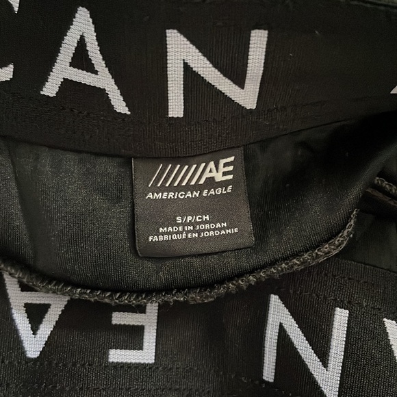 American Eagle Active Wear Shorts Mens US S - Picture 2 of 3